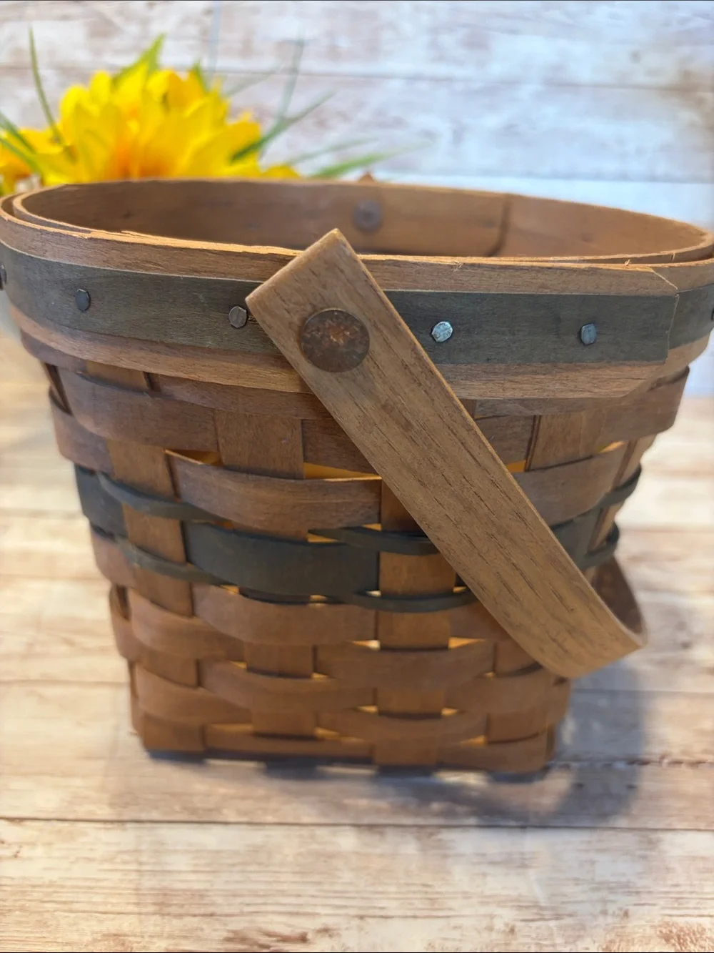 Longaberger 1988 Brown and Dark Brown Woven Poinsettia Basket